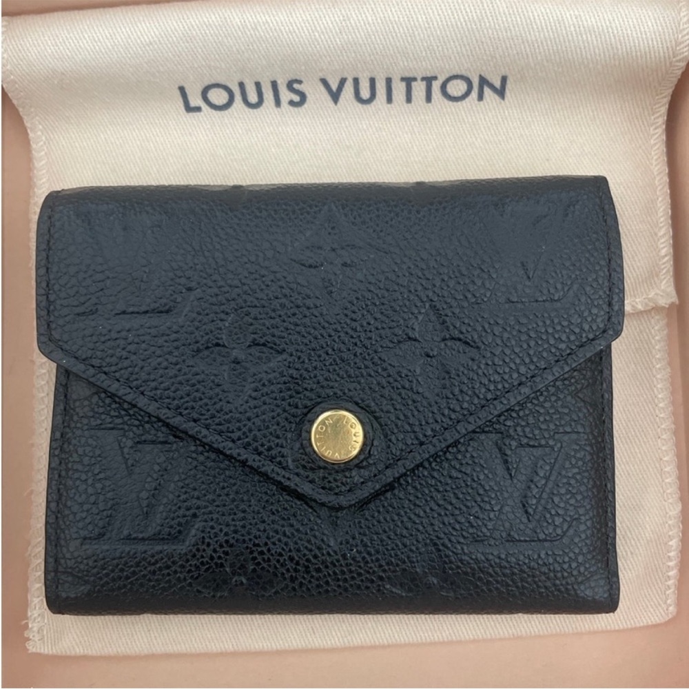 Louis Vuitton Victorine Wallet Black